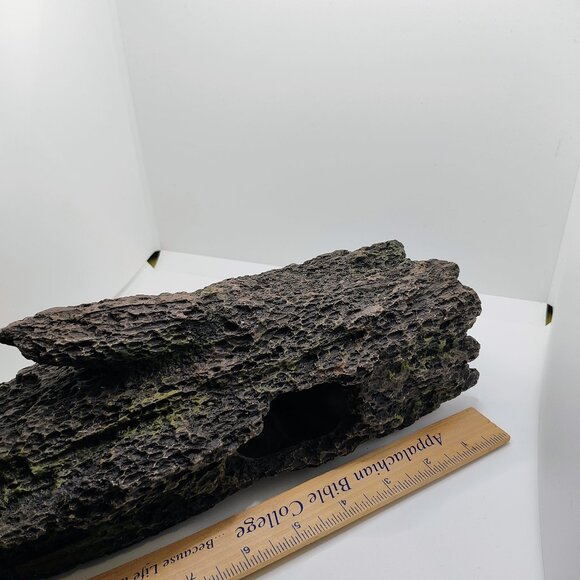 TOP FIN Log Decor - Picture 5 of 8